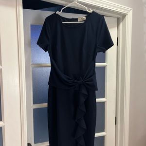 Beautiful navy blue dress!